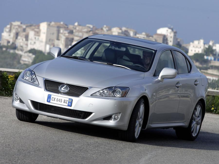  Lexus IS250 2005 года  (EU) (фото 17 из 30)